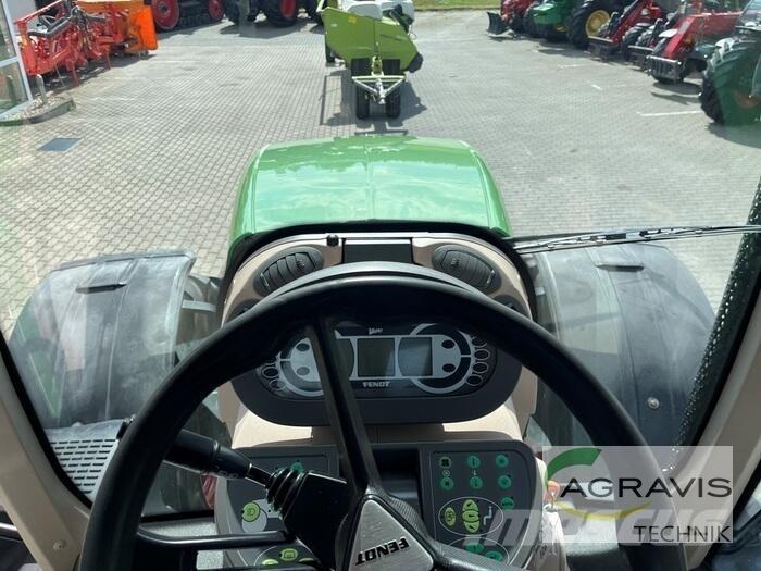 Fendt 826 VARIO SCR Traktori