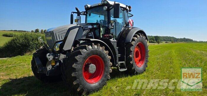 Fendt 828 S4 Vario Traktori