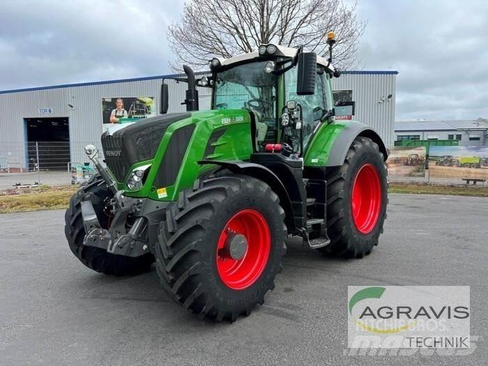 Fendt 828 VARIO S4 Traktori