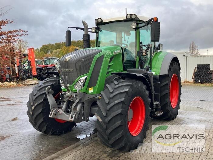 Fendt 828 VARIO S4 Traktori