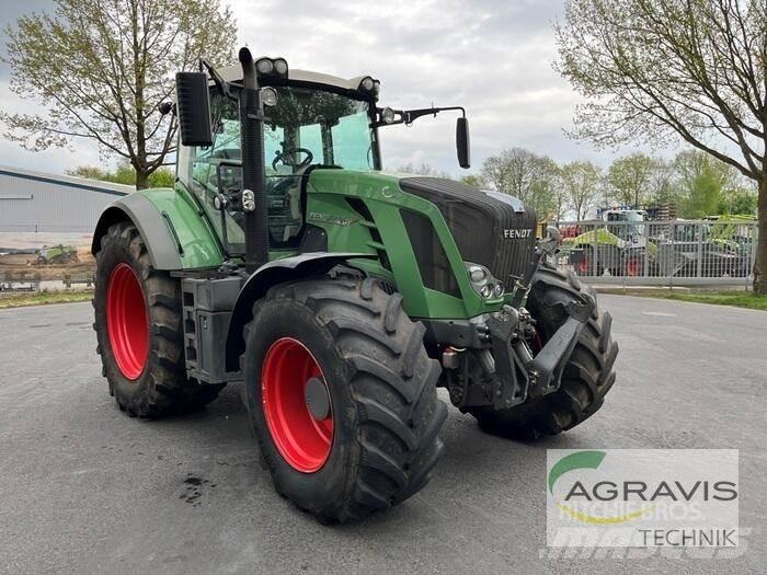 Fendt 828 VARIO SCR Traktori