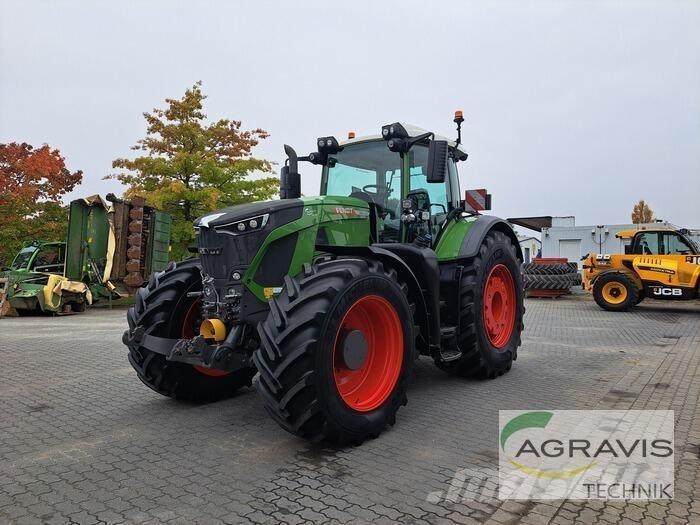 Fendt 942 VARIO GEN-7 Traktori