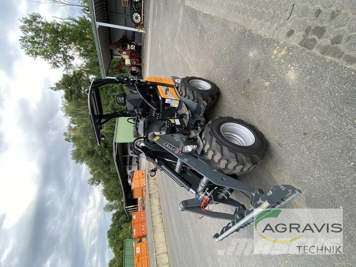 GiANT G1500 Utovarivači na točkove