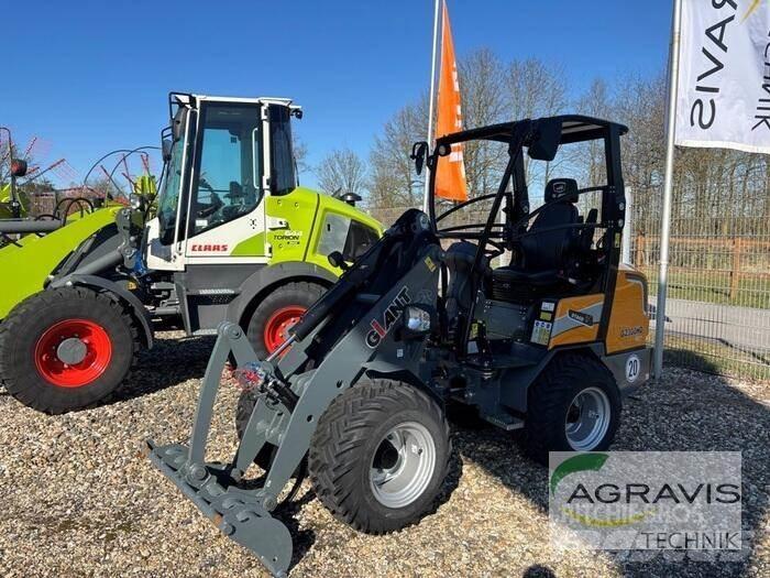 GiANT G2300 HD Utovarivači na točkove