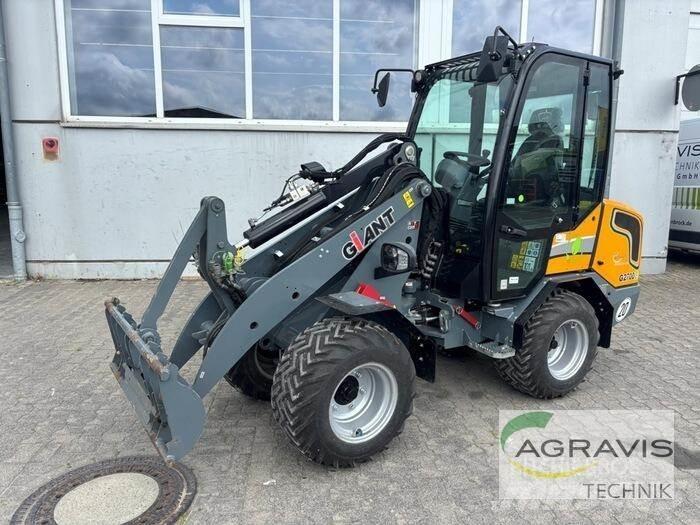 GiANT G2700 E Utovarivači na točkove