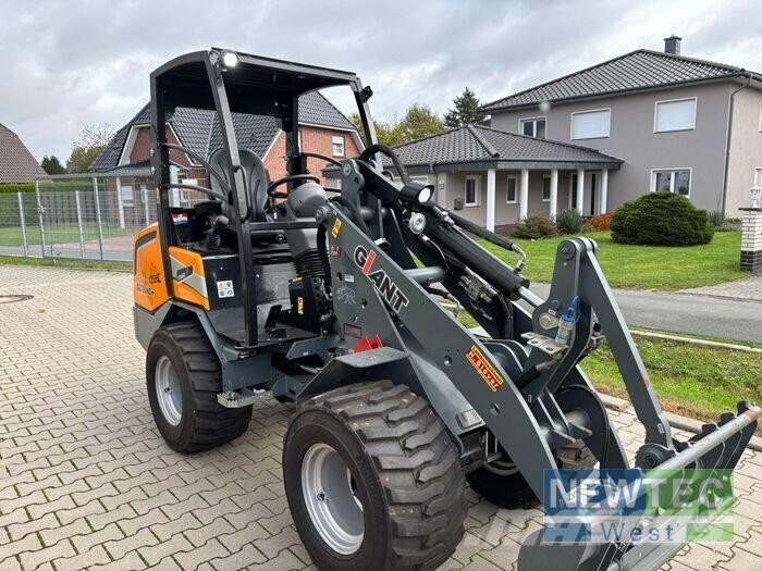 GiANT G2700 HD+ Utovarivači na točkove