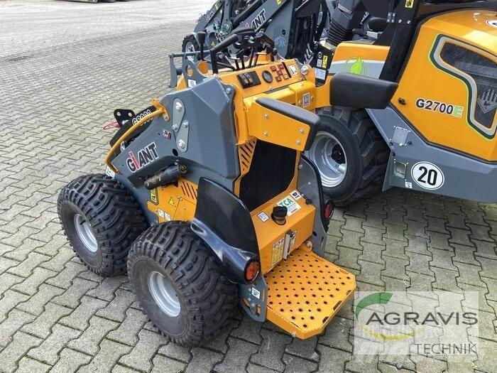 GiANT GS900 Utovarivači na točkove