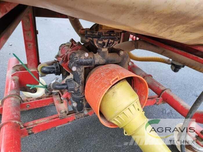 Holder F 815 HM Vučene prskalice