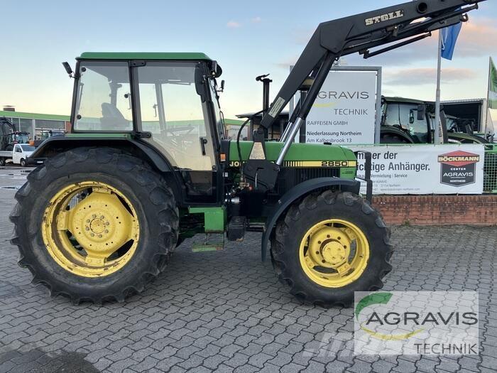 John Deere 2850 A Traktori
