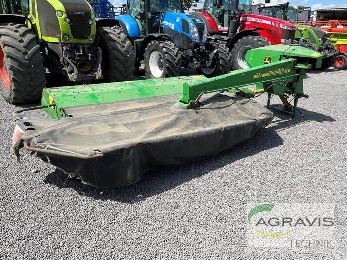 John Deere 331 Kosilice