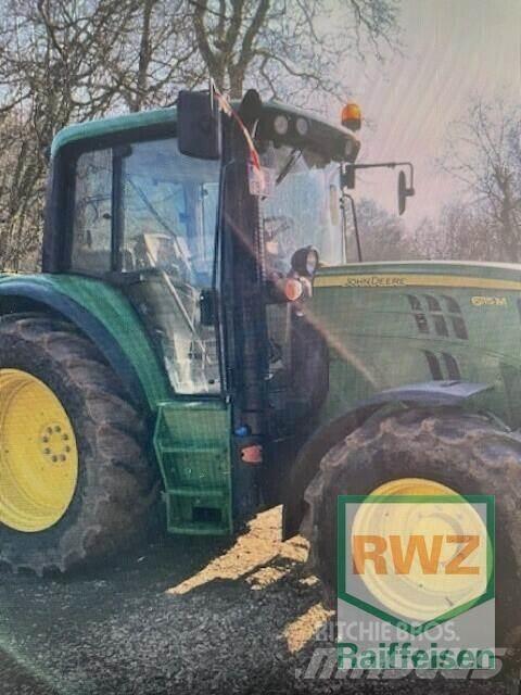John Deere 6115 M Traktori