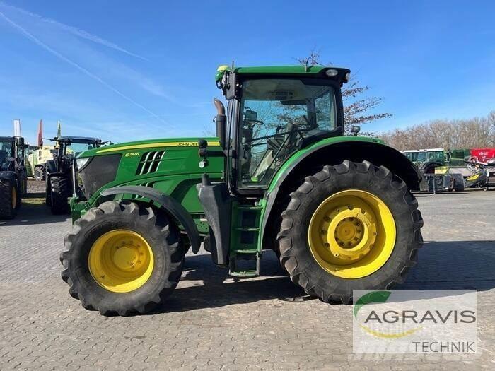 John Deere 6210 R Traktori