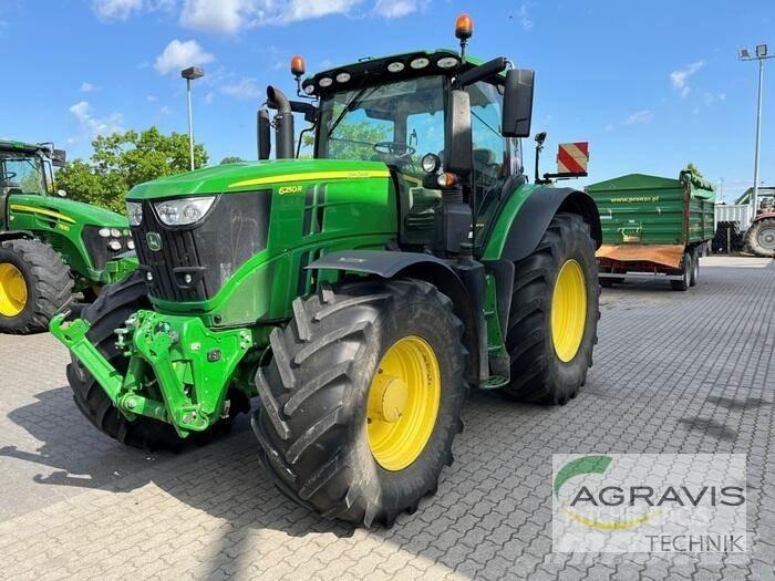 John Deere 6250 R Traktori
