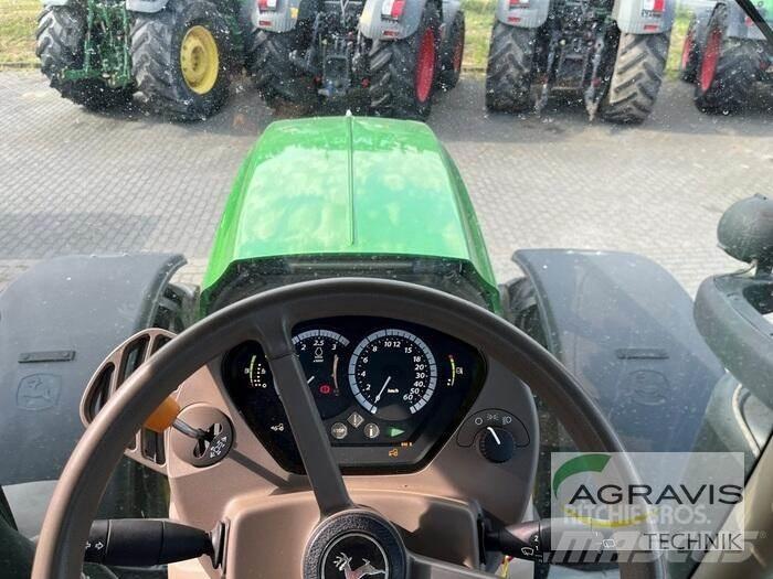 John Deere 6250 R Traktori