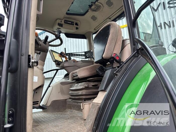 John Deere 6250 R Traktori