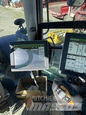 John Deere 6250R Traktori