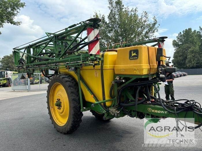 John Deere 632 Vučene prskalice