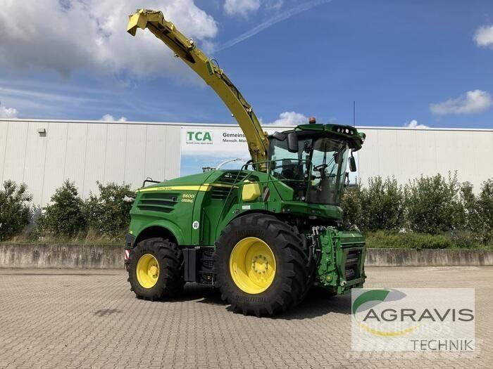 John Deere 8600 I Mašine za stočnu hranu sa sopstvenim pogonom
