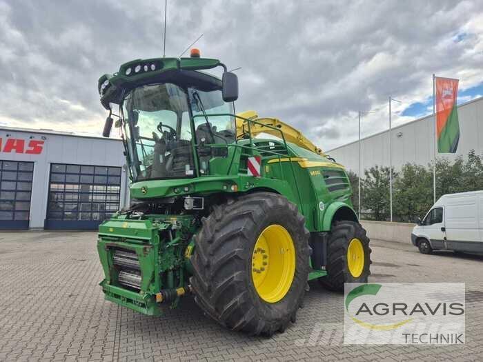 John Deere 8600 I Mašine za stočnu hranu sa sopstvenim pogonom