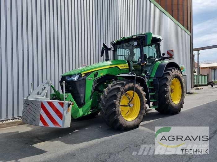 John Deere 8R 310 Traktori