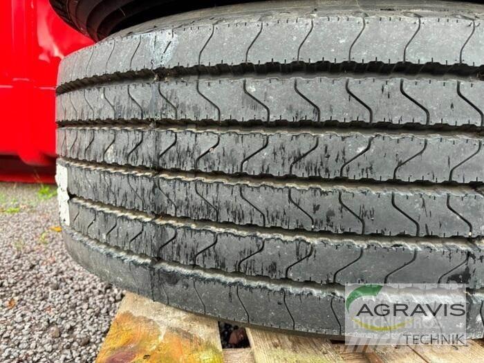  KR 425/65 R 22,5 Gume, točkovi i felne