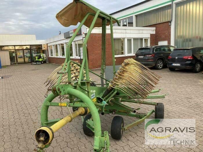 Krone SWADRO 421 Okretači i sakupljači sena