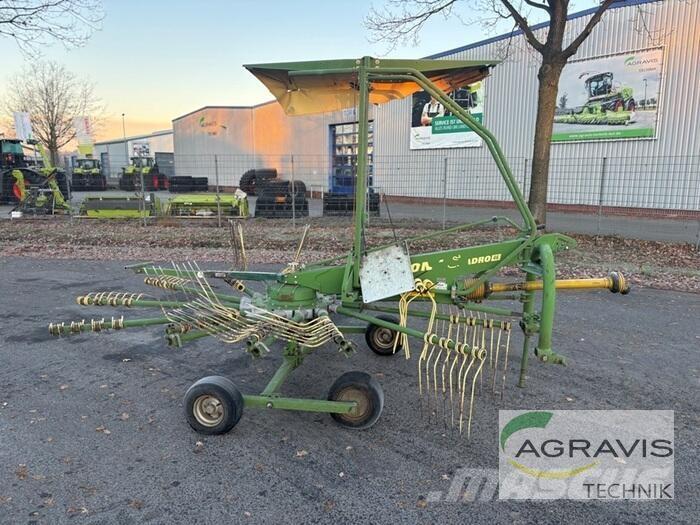 Krone SWADRO 46 Okretači i sakupljači sena