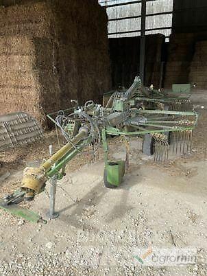 Krone SWADRO 710/26T Okretači i sakupljači sena