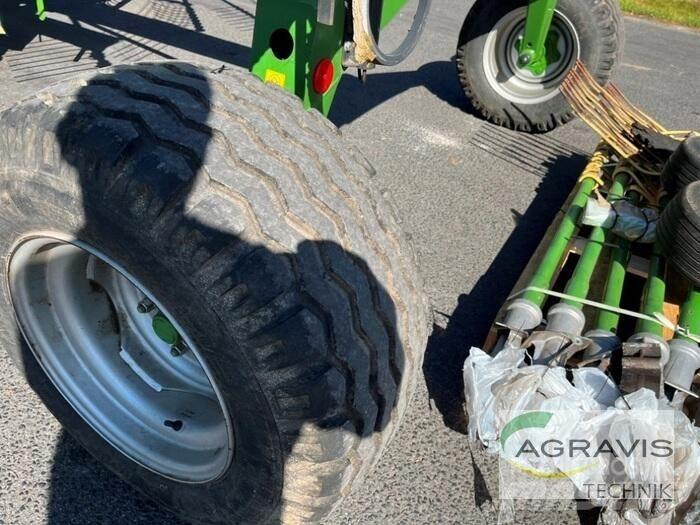 Krone SWADRO TC 880 Okretači i sakupljači sena