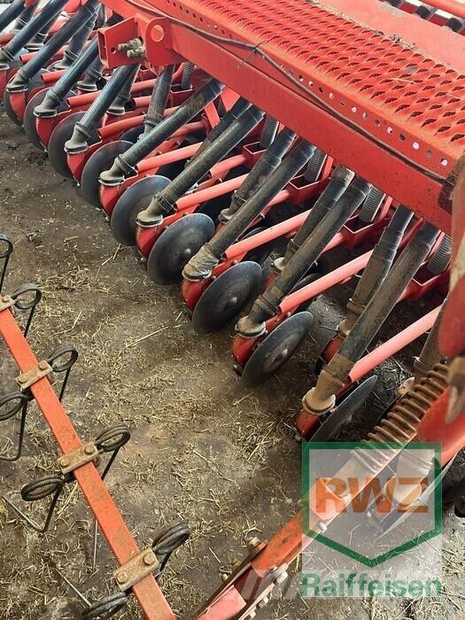Kuhn INTEG2-3M / HR304D Sejačice