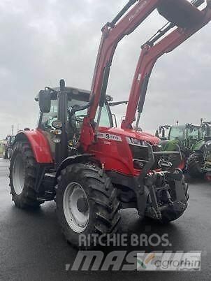 Massey Ferguson 6715S Traktori