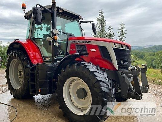 Massey Ferguson 6S155 Traktori