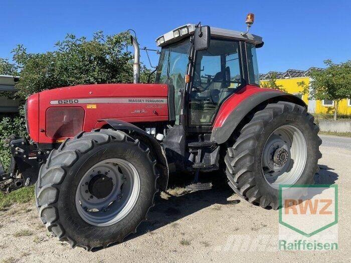 Massey Ferguson 8250-4 Traktori