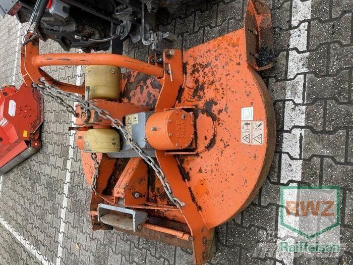  S222 Kosilice za livade