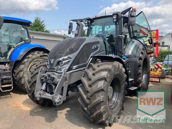 Valtra Q305 Traktori