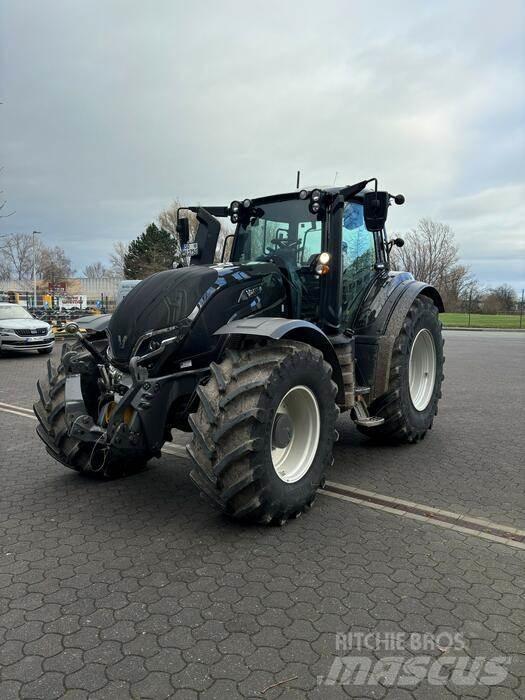 Valtra T 175 ED Traktori