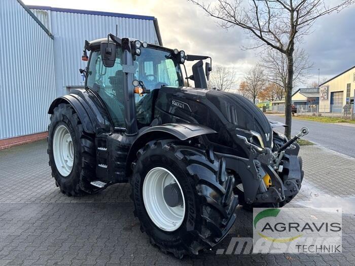 Valtra T 235 D Traktori