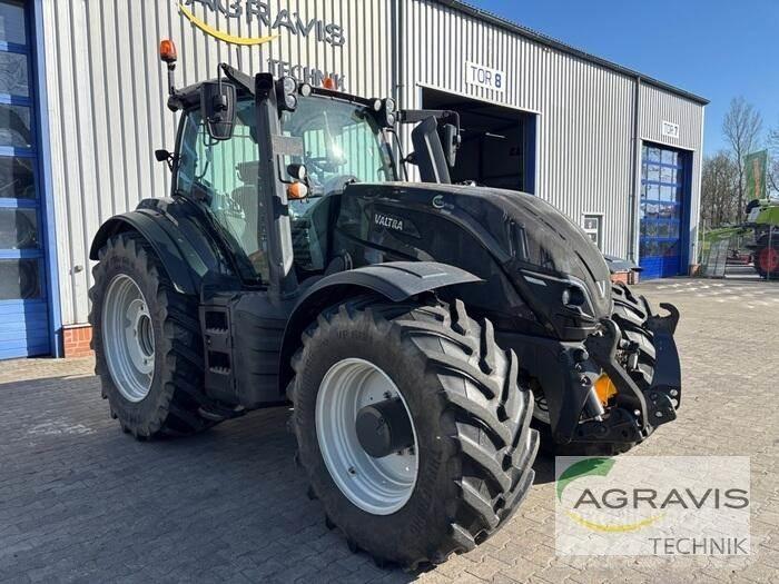 Valtra T 254 V VERSU Traktori