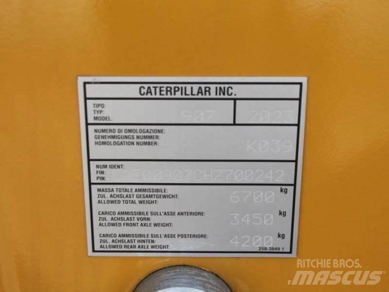 CAT 907 Utovarivači na točkove