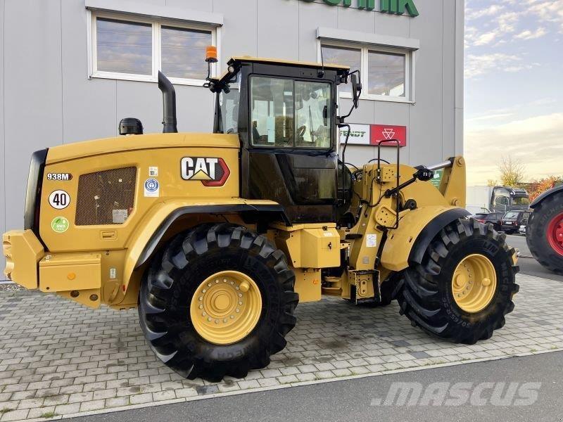 CAT 938M Utovarivači na točkove