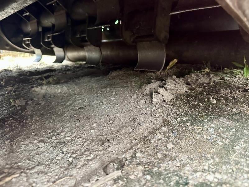 Dücker USM 15 Mašina za okretanje komposta