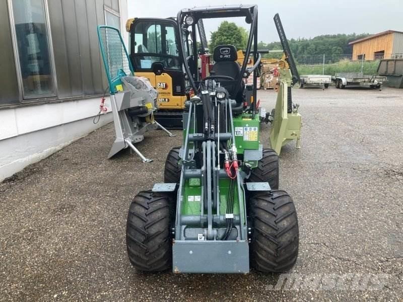 GiANT G 1200 Skid steer mini utovarivači