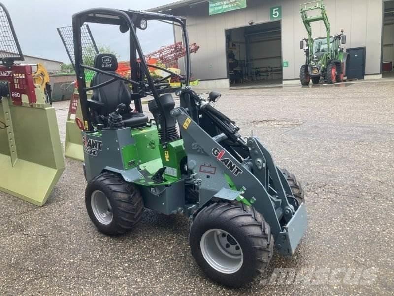 GiANT G 1200 Skid steer mini utovarivači