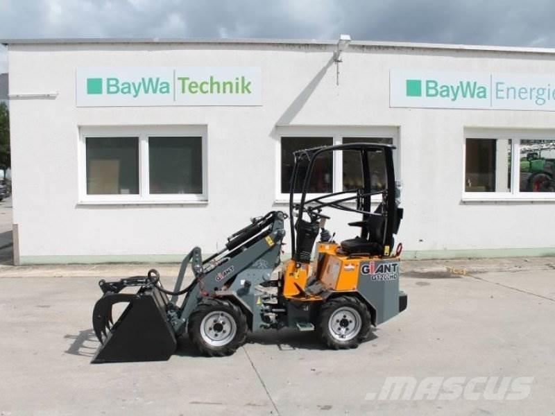 GiANT G 1200 Skid steer mini utovarivači