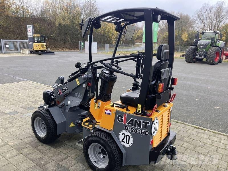 GiANT G1200 Skid steer mini utovarivači