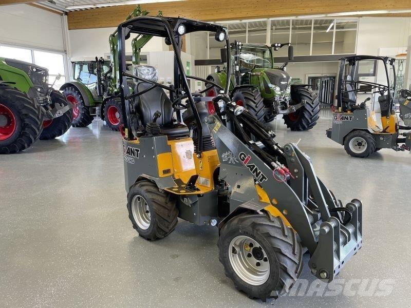 GiANT G1200 HD Skid steer mini utovarivači