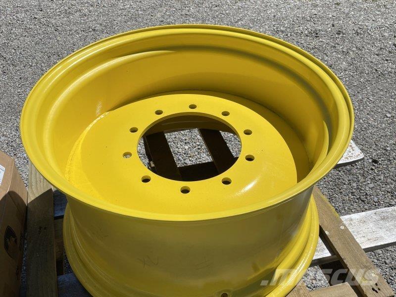 Grasdorf W15x28 Gume, točkovi i felne