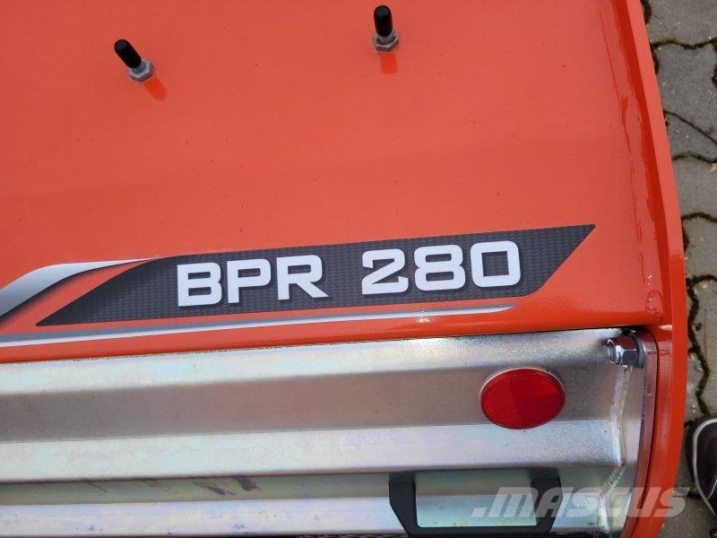 Kuhn BPR 280 Mašina za okretanje komposta