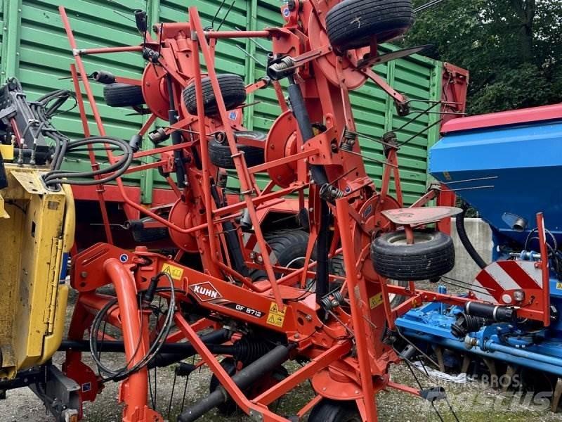 Kuhn GF 8712 Okretači i sakupljači sena