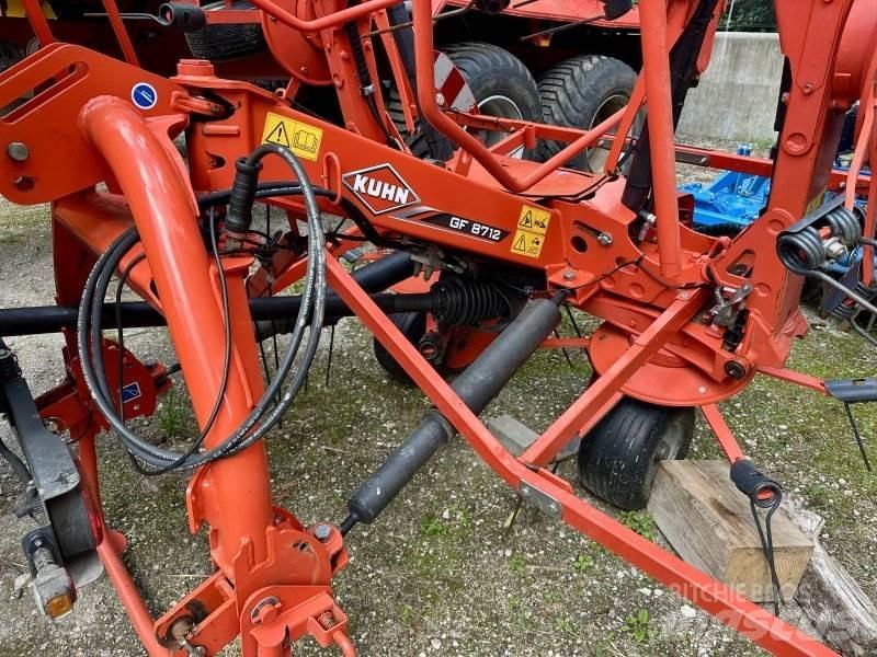 Kuhn GF 8712 Okretači i sakupljači sena